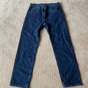 Men's wrangler dark denim jeans size 31 x 32